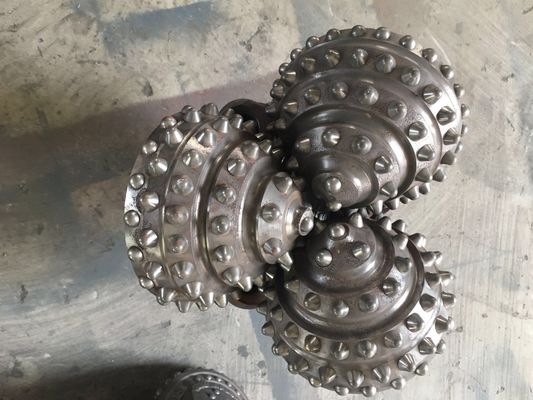 Dostosowane wiertła do skał Tricone Stożkowe łożyska do cyrkulacji powietrza